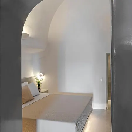 Kaleidoscope Aparthotel Imerovigli (Santorini)