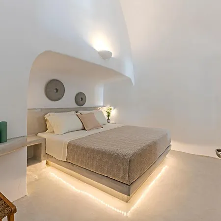 Kaleidoscope Imerovigli (Santorini)