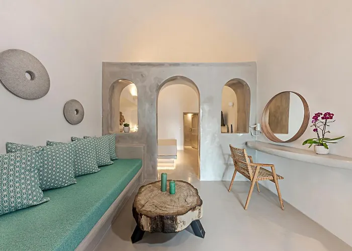 Kaleidoscope Apartahotel 4*